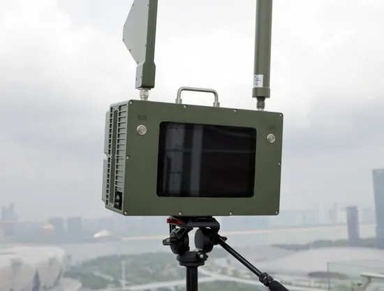 Portable Anti Drone Jammer Backpack Signal Suppression Radio Detection System Uav Countermeasure Detector and Interceptor Integrated Equipment 