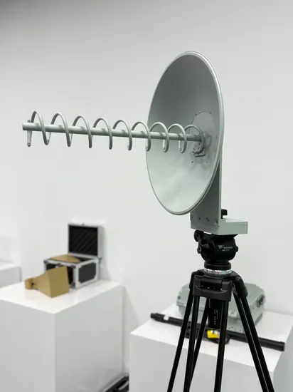 10km Long Range Uav Navigation Deception Equipment Anti Drone Jammer Spoofer System 